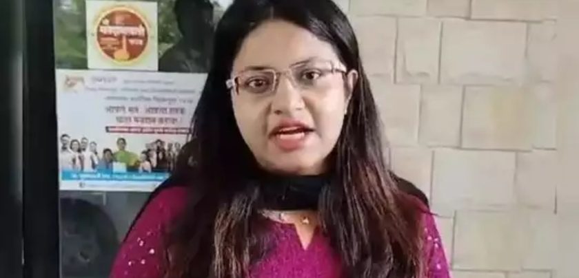 IAS Puja Khedkar पर गहराया संकट