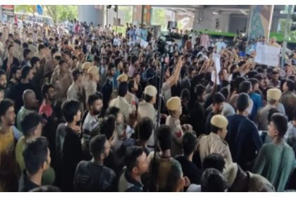 Karol Bagh Metro Station