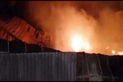 Fire breaks out in mattress factory