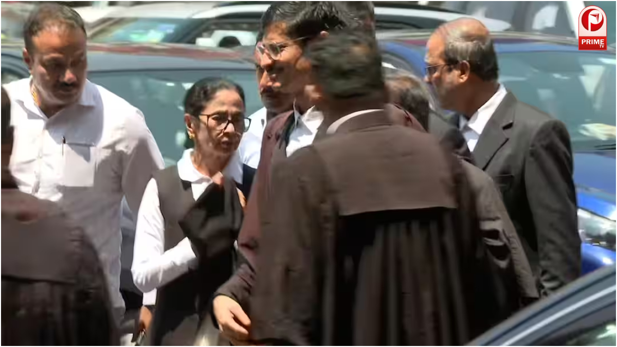 Mamata Banerjee Court