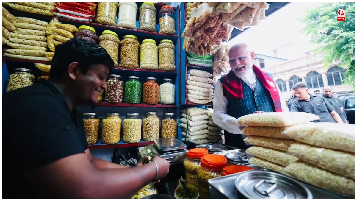 PM Modi Jhalmuri Seller Threat
