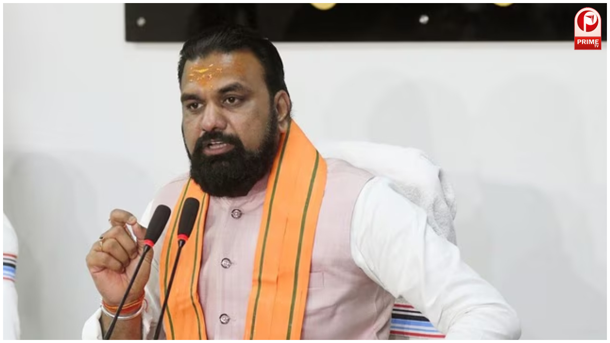 सरकारी आवास पर राजनीति तेज