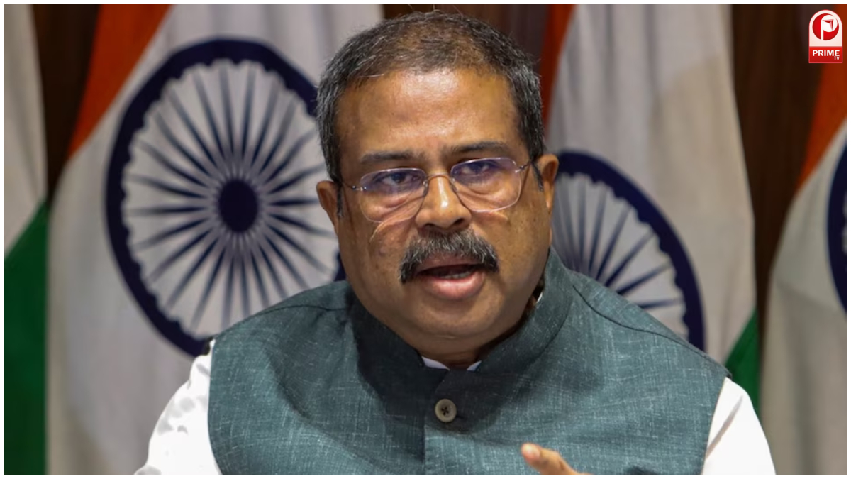 शिक्षा मंत्री धर्मेंद्र प्रधान ने छोड़ा पद