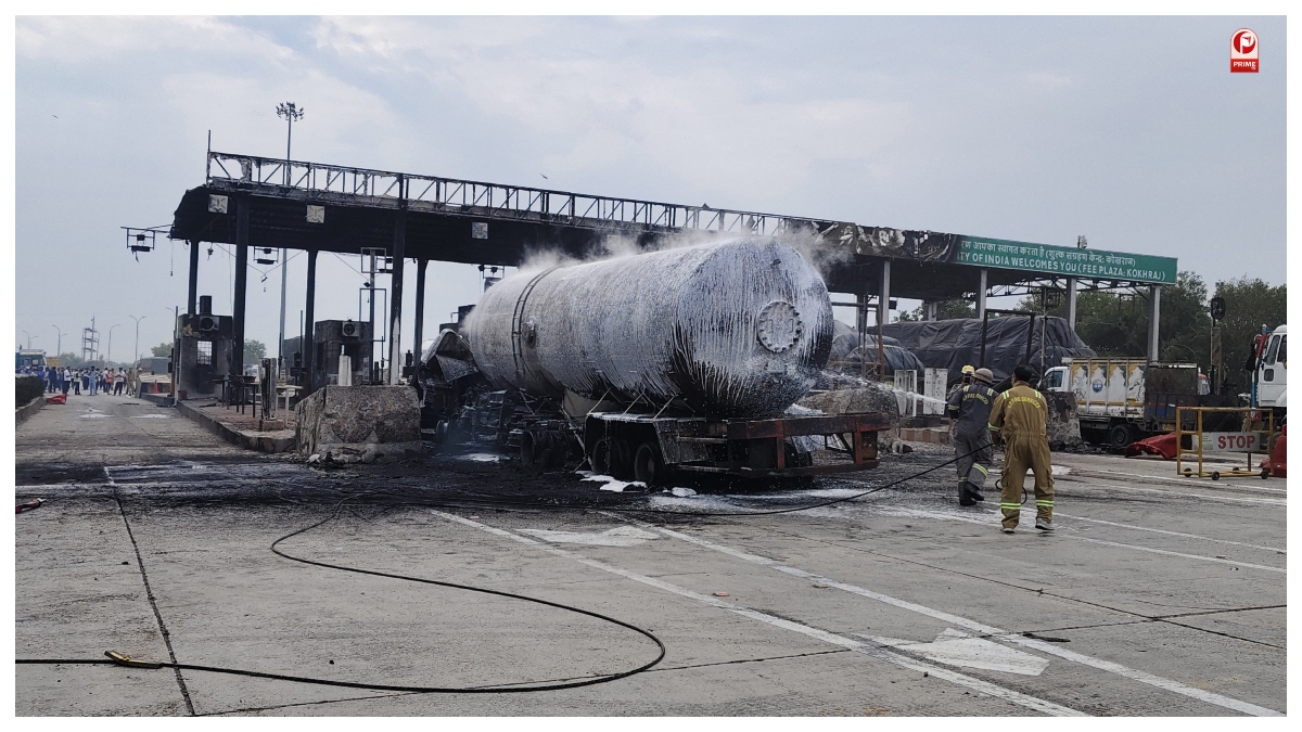 Kaushambi Toll Plaza Fire