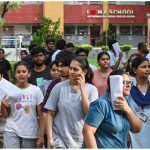 पेपर लीक के पीछे कौन?
