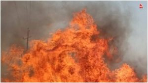 Delhi e-rickshaw fire