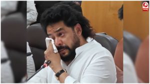 शपथ के महज 24 दिन बाद छोड़ा कैबिनेट पद