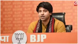Shehzad Poonawalla Resigns