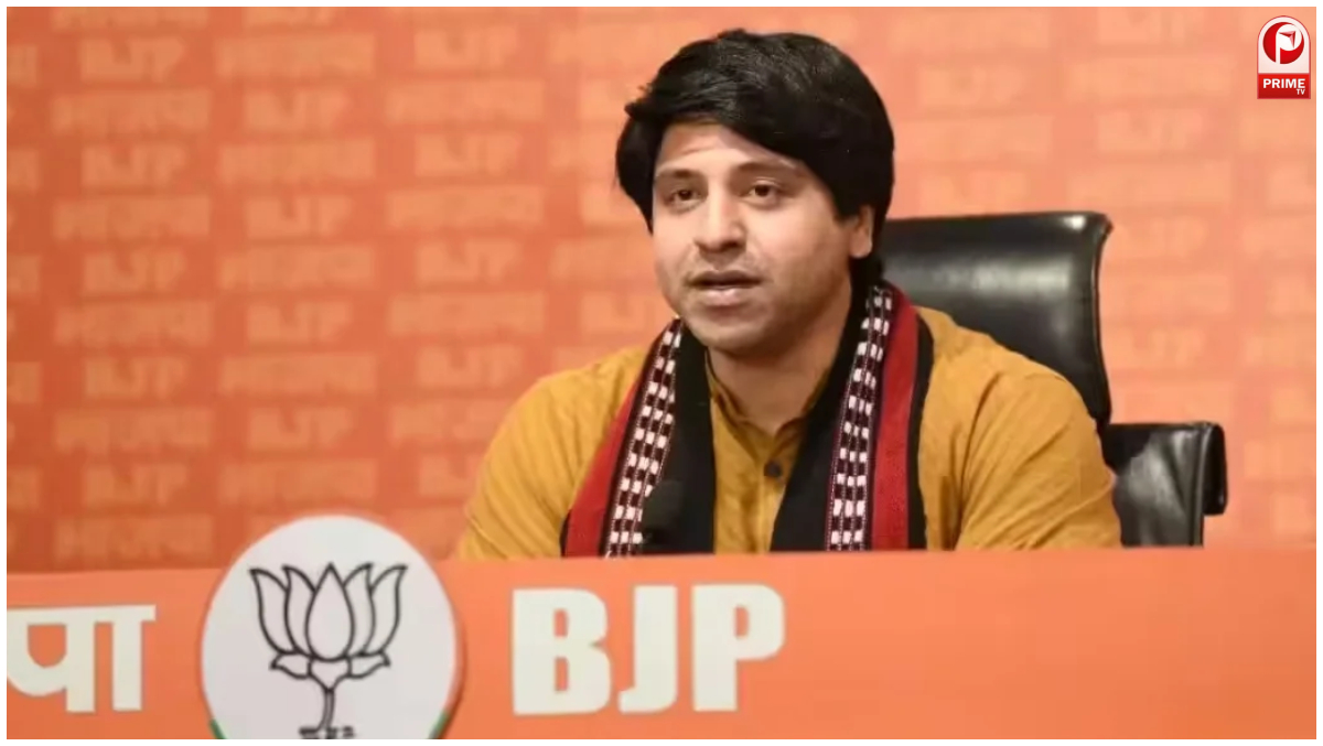 Shehzad Poonawalla Resigns
