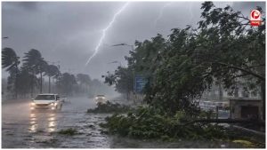 यूपी में आसमान से आफत!
