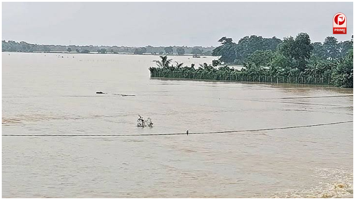 ओडिशा में भारी बारिश से हाहाकार