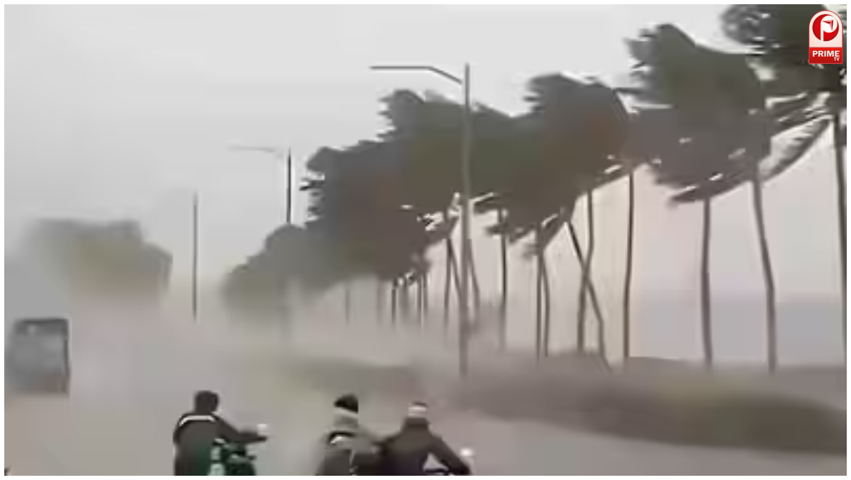 बारिश के साथ आएगा तूफान
