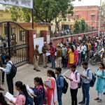 यूपी के 60 शहरों में परीक्षा शुरू