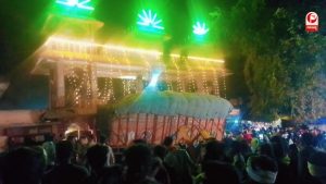 नवरात्रि के दौरान मंदिर जा रहे थे श्रद्धालु