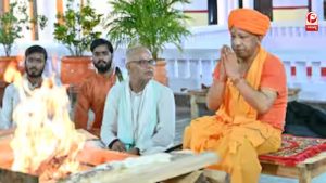 आरती और प्रसाद वितरण के साथ पूरा हुआ अनुष्ठान