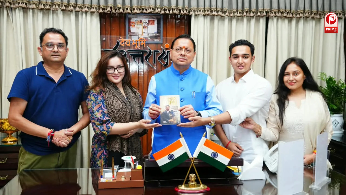 सीएम धामी ने किया ‘Maverick Jaspal’ किताब का विमोचन