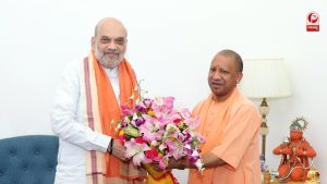 अमित शाह के जन्मदिन पर यूपी में बधाइयों का सिलसिला