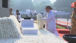 अमित शाह ने बाइक रैली को दिखाई हरी झंडी