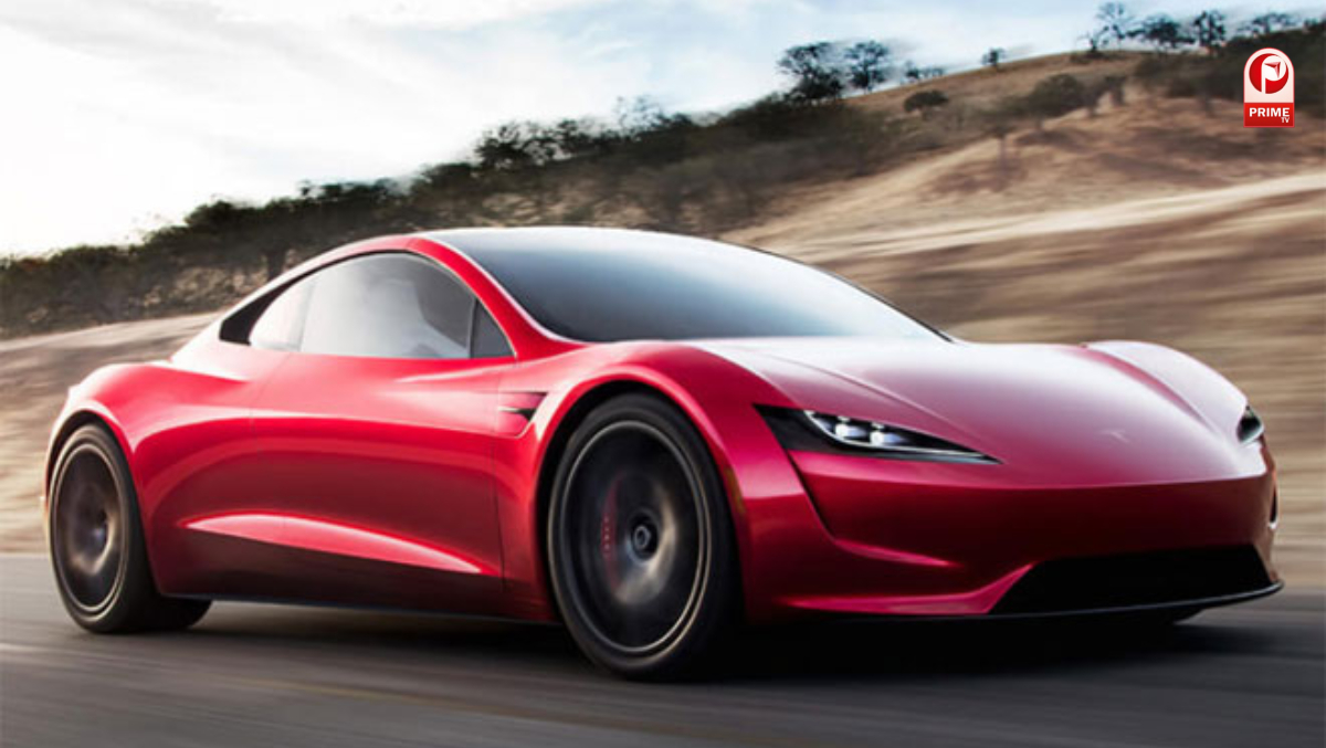 हवा में उड़ने वाली Tesla कार की एंट्री