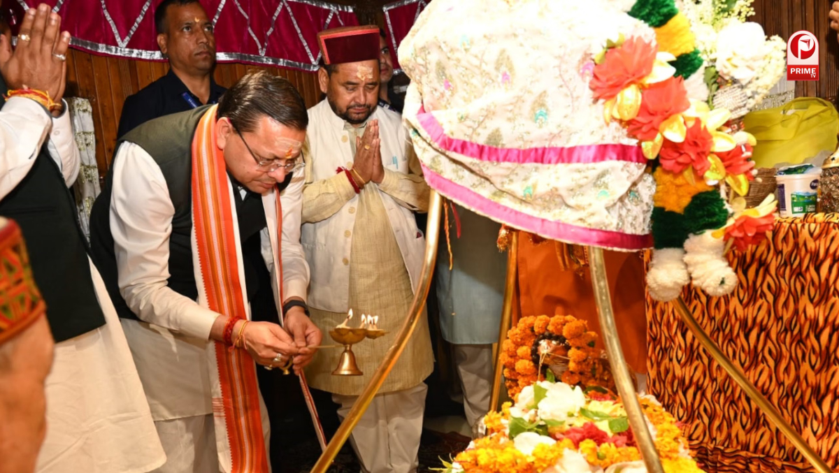उत्तरकाशी में सीएम धामी की बड़ी घोषणाएं