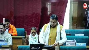 उत्तराखंड विधानसभा में क्यों मचा बवाल?