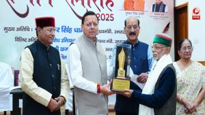 साहित्यिक महोत्सव में पुस्तकों और पत्रिका का विमोचन